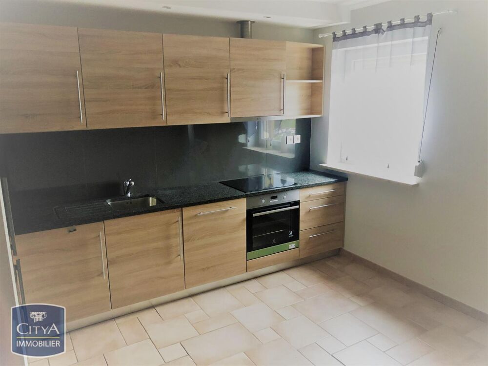 EXCLUSIVITÉ - T3 MEUBLE AVEC TERRASSE- LA FREISSINOUSE 0....