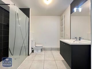  Appartement à louer 2 pièces 48 m²