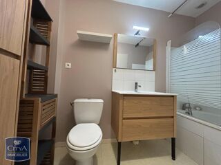  Appartement à louer 3 pièces 63 m²