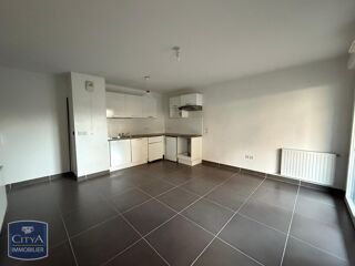  Appartement à louer 2 pièces 43 m²