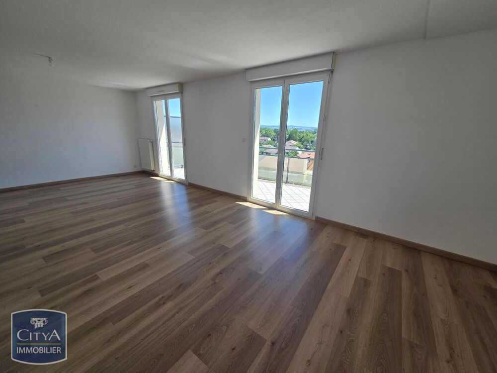 À LOUER : Appartement T4 situé Avenue Jean Jaurès à Isso....