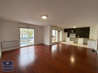  Appartement à louer 3 pièces 78 m²
