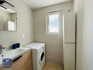  Maison à louer 2 pièces 35 m² Luisant