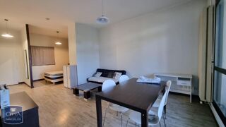  Appartement à louer 1 pièce 43 m²