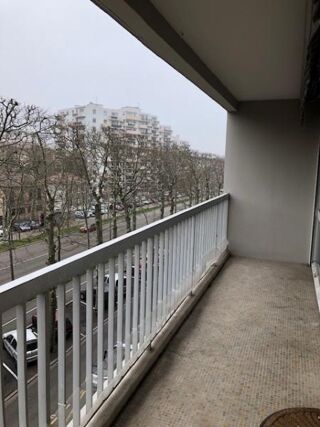  Appartement  louer 1 pice 32 m