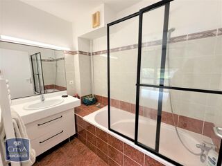  Appartement à louer 2 pièces 44 m²