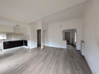  Appartement à louer 2 pièces 51 m²
