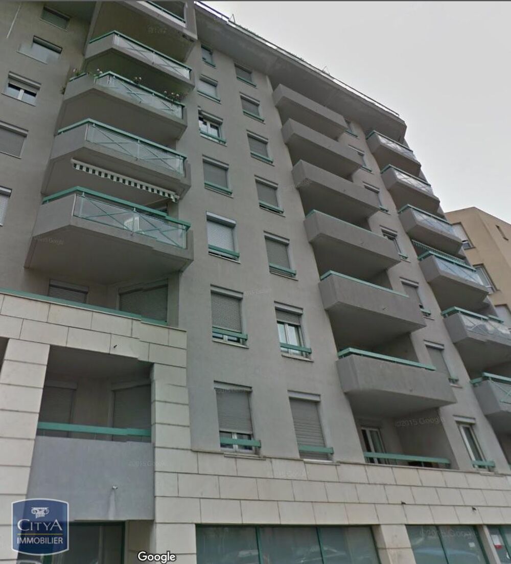 location Appartement - 3 pièce(s) - 74 m² Lyon 7