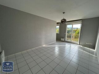  Appartement à louer 2 pièces 44 m²