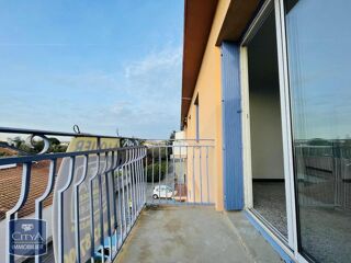  Appartement à louer 3 pièces 57 m²