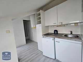  Appartement à louer 1 pièce 10 m²