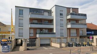  Parking / Garage à louer 