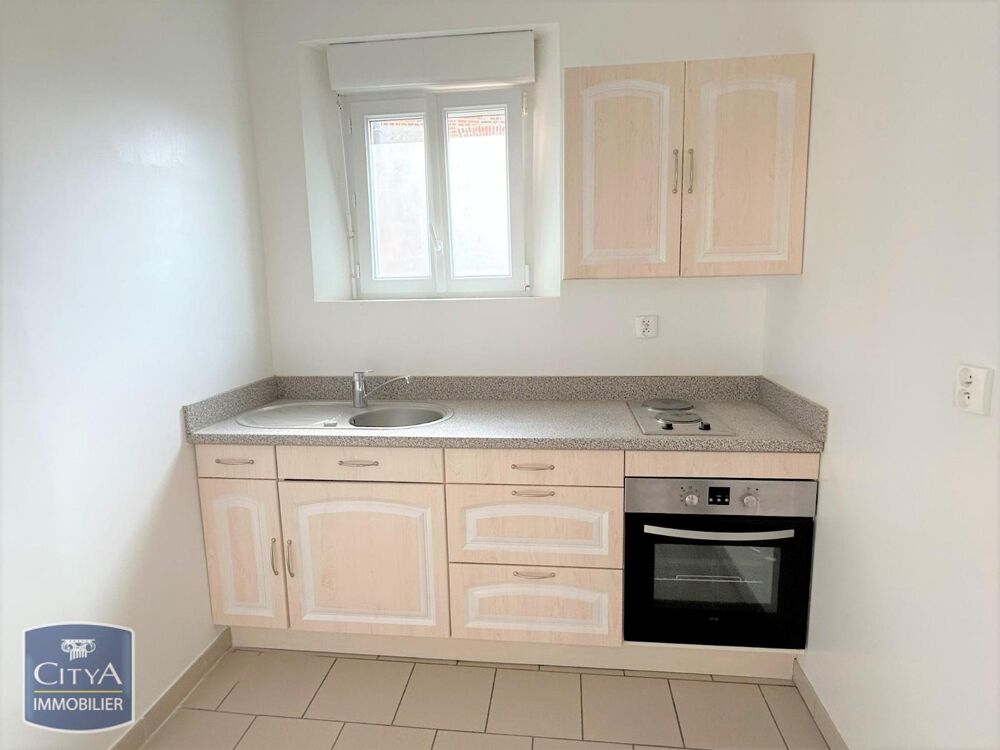 location Maison - 3 pièce(s) - 78 m² Toulis-et-Attencourt (02250)