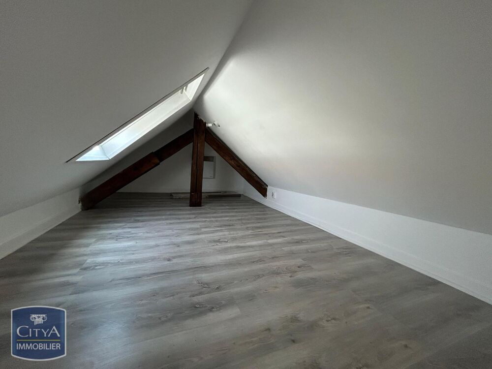 location Appartement - 1 pièce(s) - 46 m² Saint-Quentin (02100)