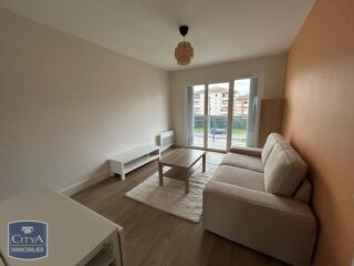  Appartement à louer 3 pièces 55 m²