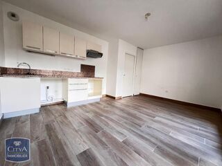  Appartement à louer 1 pièce 25 m²