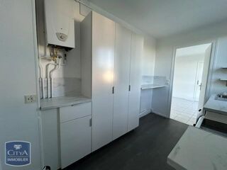  Appartement à louer 3 pièces 58 m²