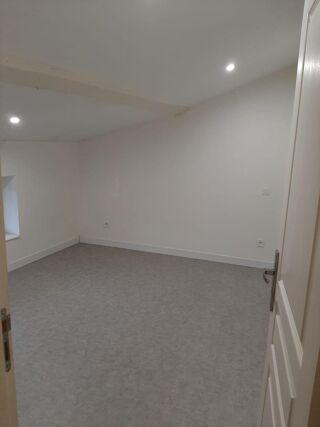  Appartement � louer 3 pi�ces 