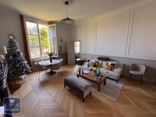  Appartement à louer 3 pièces 65 m²