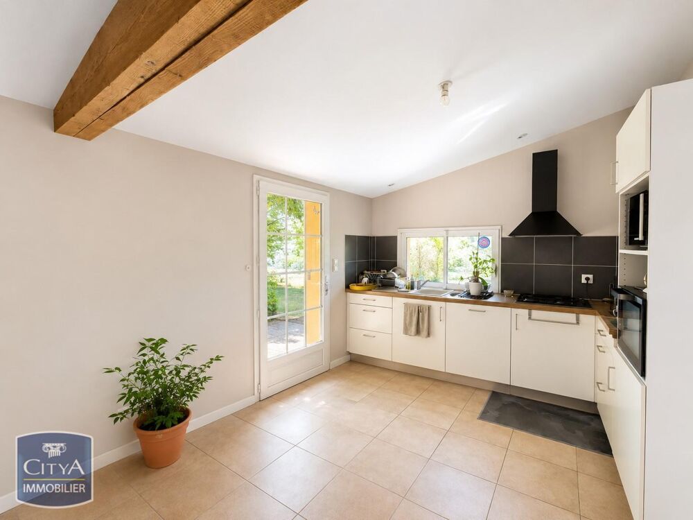 location Appartement - 3 pièce(s) - 71 m² Maurens (24140)