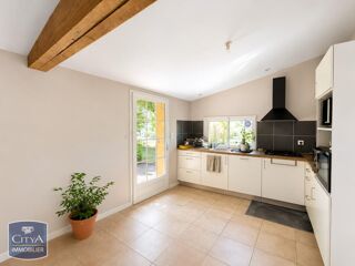  Appartement à louer 3 pièces 71 m²