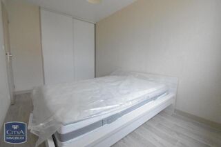  Appartement à louer 2 pièces 37 m²