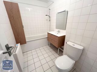  Appartement à louer 2 pièces 34 m²