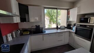  Appartement à louer 3 pièces 64 m²