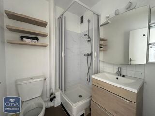  Appartement à louer 1 pièce 27 m²