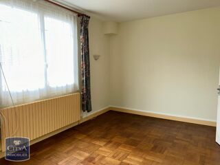  Appartement à louer 2 pièces 73 m²