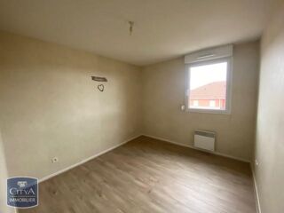  Appartement à louer 3 pièces 64 m²