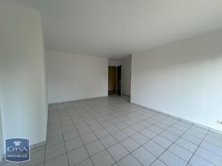  Appartement à louer 2 pièces 55 m²