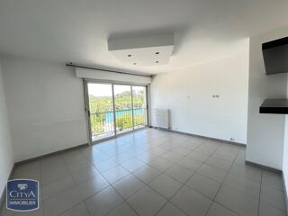  Appartement � louer 4 pi�ces 81 m�