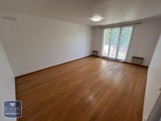  Appartement à louer 3 pièces 64 m²