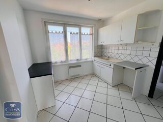  Appartement à louer 2 pièces 45 m²