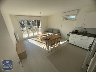  Appartement à louer 3 pièces 64 m²