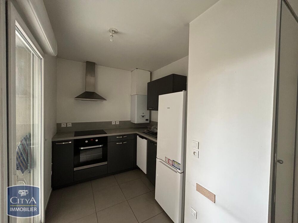 location Appartement - 2 pièce(s) - 42 m² Fréjus (83600)