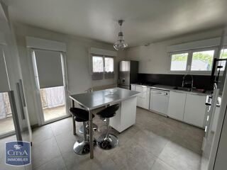  Appartement à louer 5 pièces 15 m²