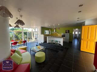  Maison à louer 4 pièces 140 m²