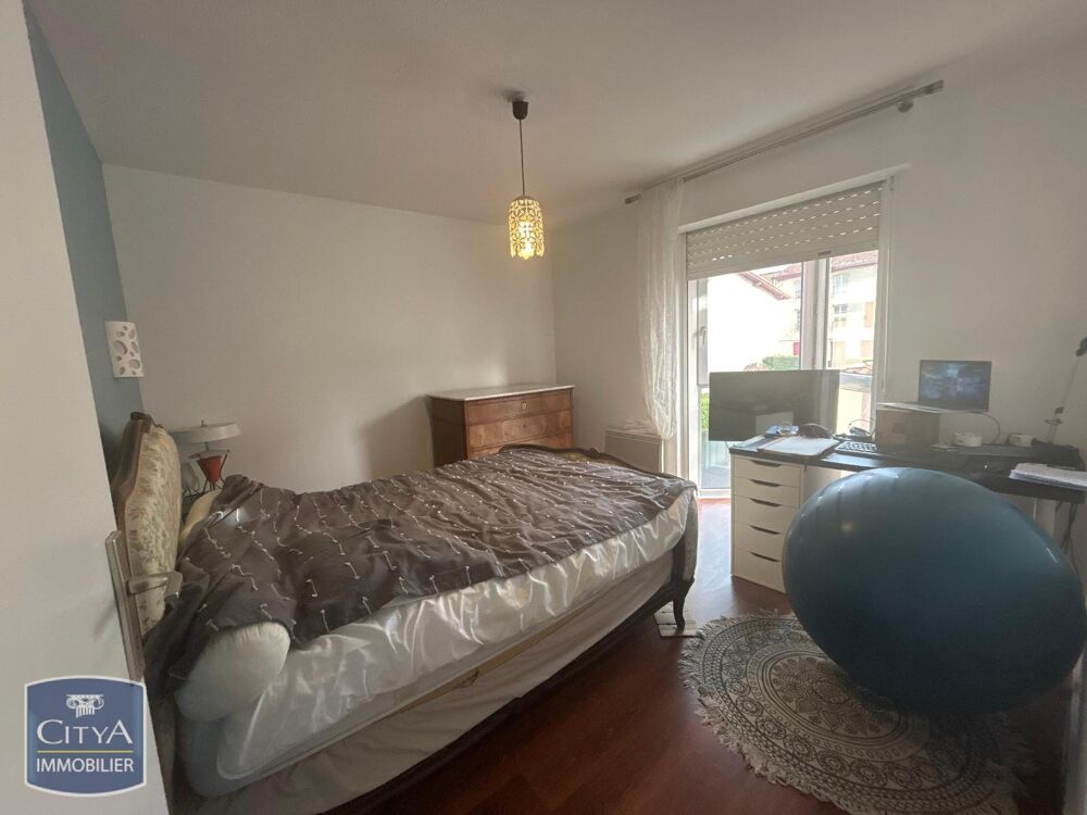 location Appartement - 3 pièce(s) - 91 m² Dax (40100)