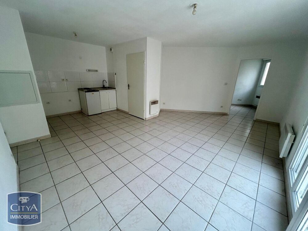 A LOUER - APPARTEMENT 2 PIÈCES BIS AVEC TERRASSE ET PARK....