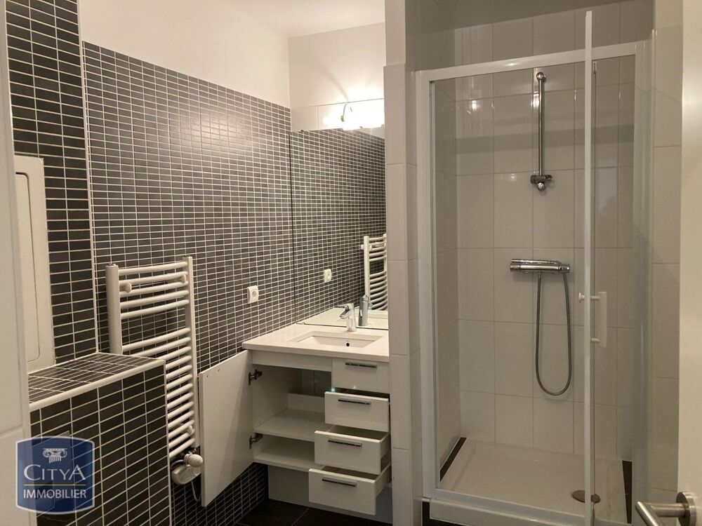 location Appartement - 2 pièce(s) - 45 m² Versailles (78000)