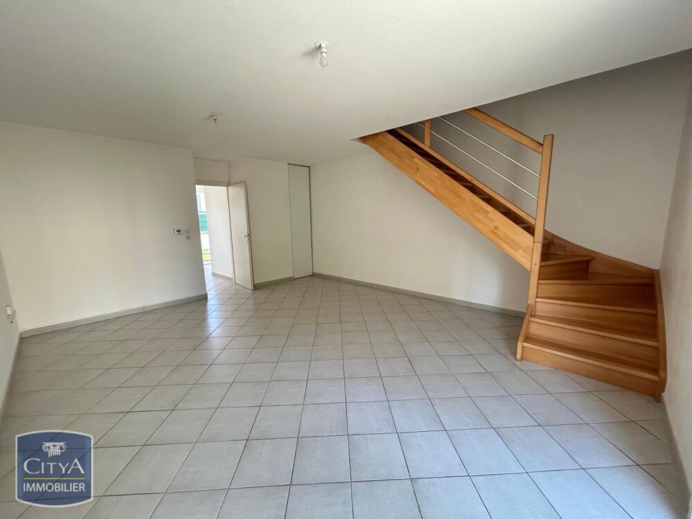 location Maison - 4 pièce(s) - 86 m² Grand-Charmont (25200)