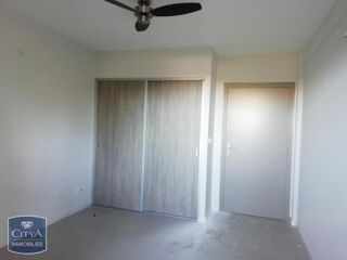  Appartement à louer 2 pièces 53 m²