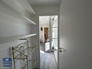  Appartement à louer 1 pièce 14 m²