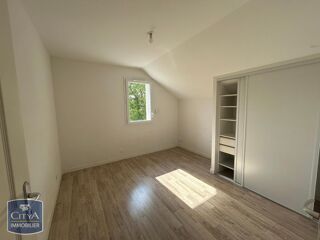  Maison à louer 5 pièces 110 m²
