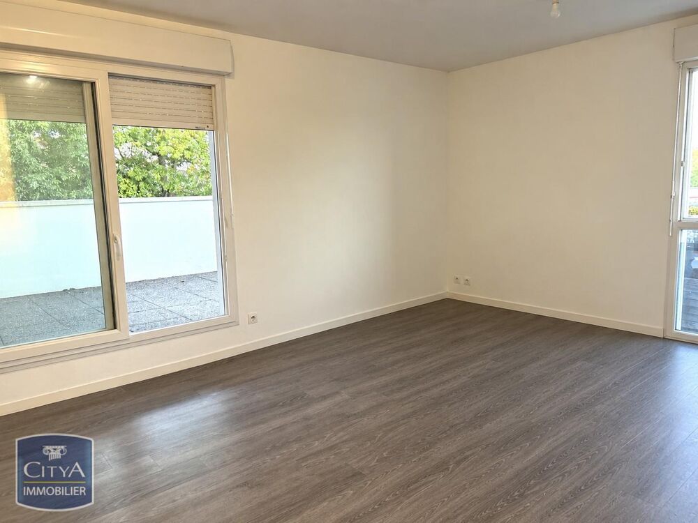 location Appartement - 1 pièce(s) - 37 m² Saint-Nazaire (44600)