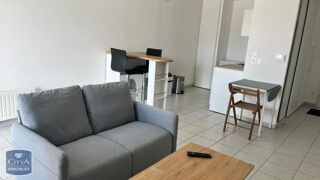  Appartement à louer 2 pièces 45 m²