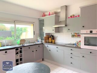  Maison à louer 4 pièces 121 m²