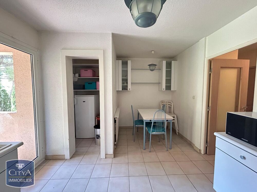 À LOUER : Appartement T4 MEUBLE à Montpellier, dans le q....